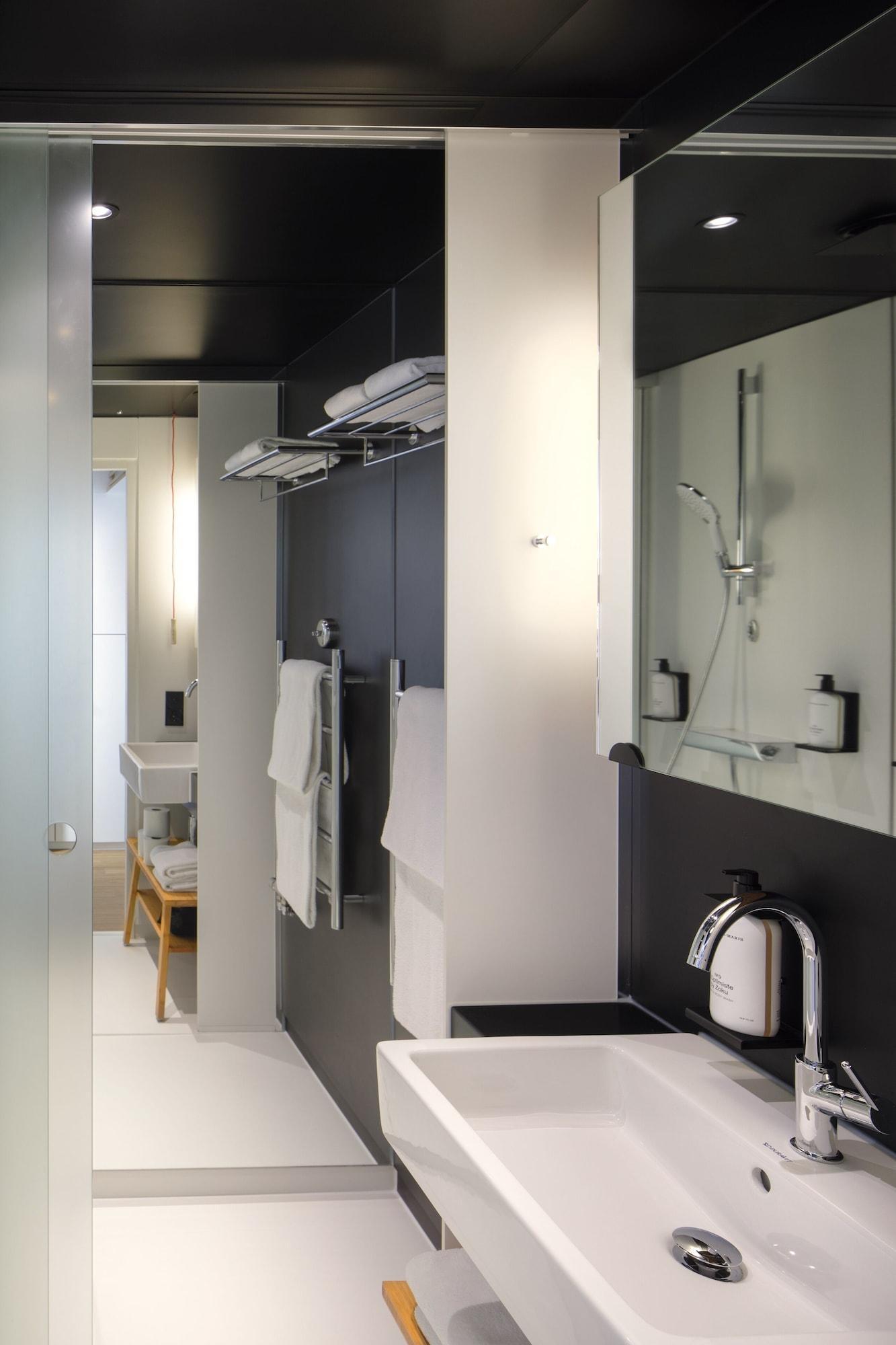 Zoku Apartahotel